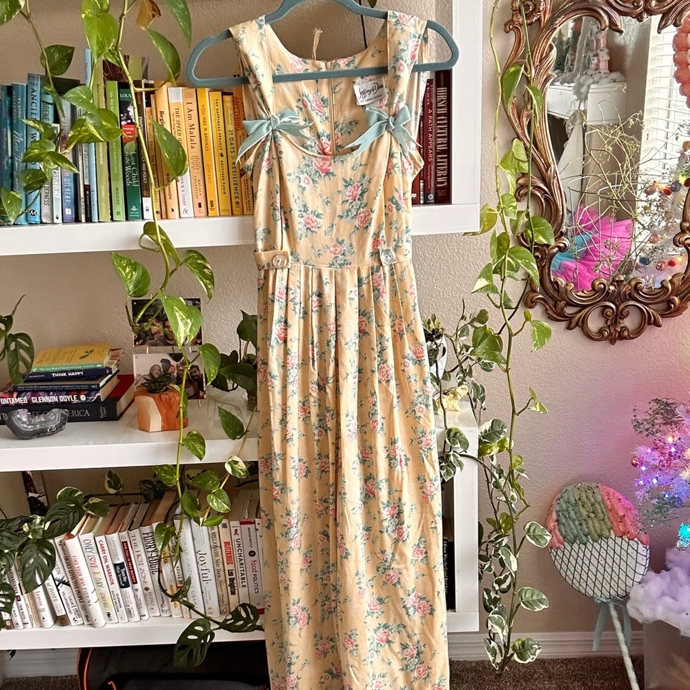 Jeffrey & Dara Vintage Yellow Floral Jumpsuit Size 10